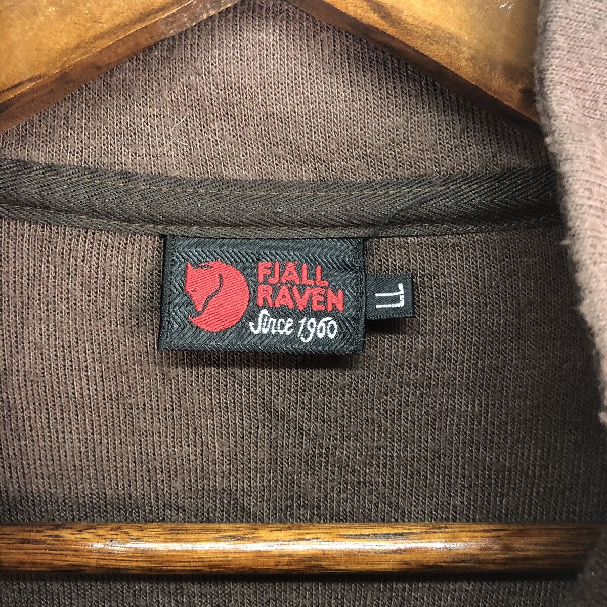 Fjallraven × Vintage Vintage 90s Fjallraven Zip Up Sweater Size US L / EU 52-54 / 3 - 9 Thumbnail