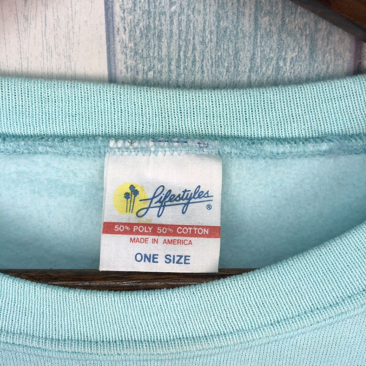 Vintage Vintage 80s Maui Flamingo Fullprint Sweatshirt Crewneck Size US XXL / EU 58 / 5 - 8 Thumbnail
