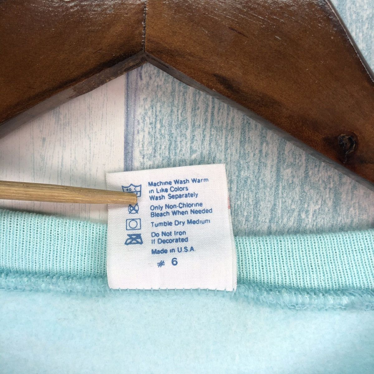 Vintage Vintage 80s Maui Flamingo Fullprint Sweatshirt Crewneck Size US XXL / EU 58 / 5 - 9 Thumbnail