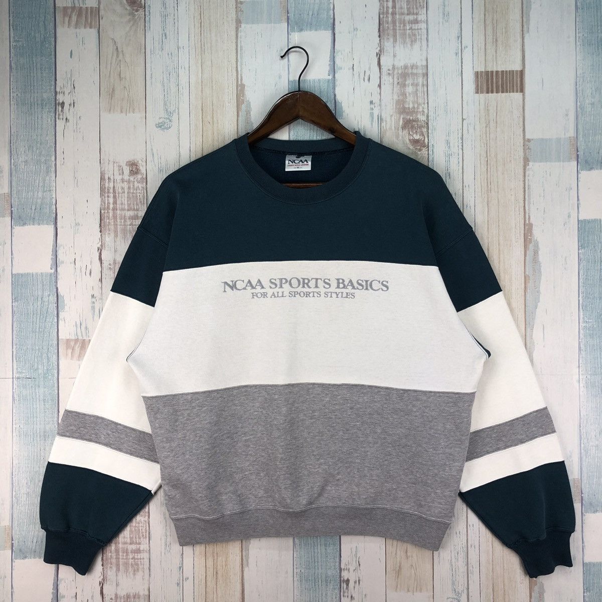 NCAA × Vintage Vintage 90s NCAA Sports Basics Sweatshirt Crewneck Size US M / EU 48-50 / 2 - 1 Thumbnail