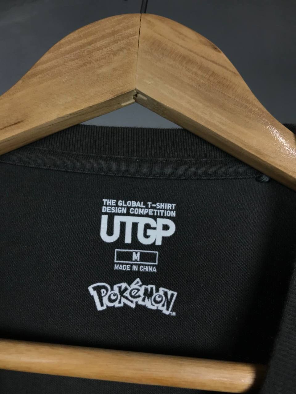Pokemon × Uniqlo Uniqlo x Pokémon streetwear center logo tee Size US M / EU 48-50 / 2 - 4 Thumbnail