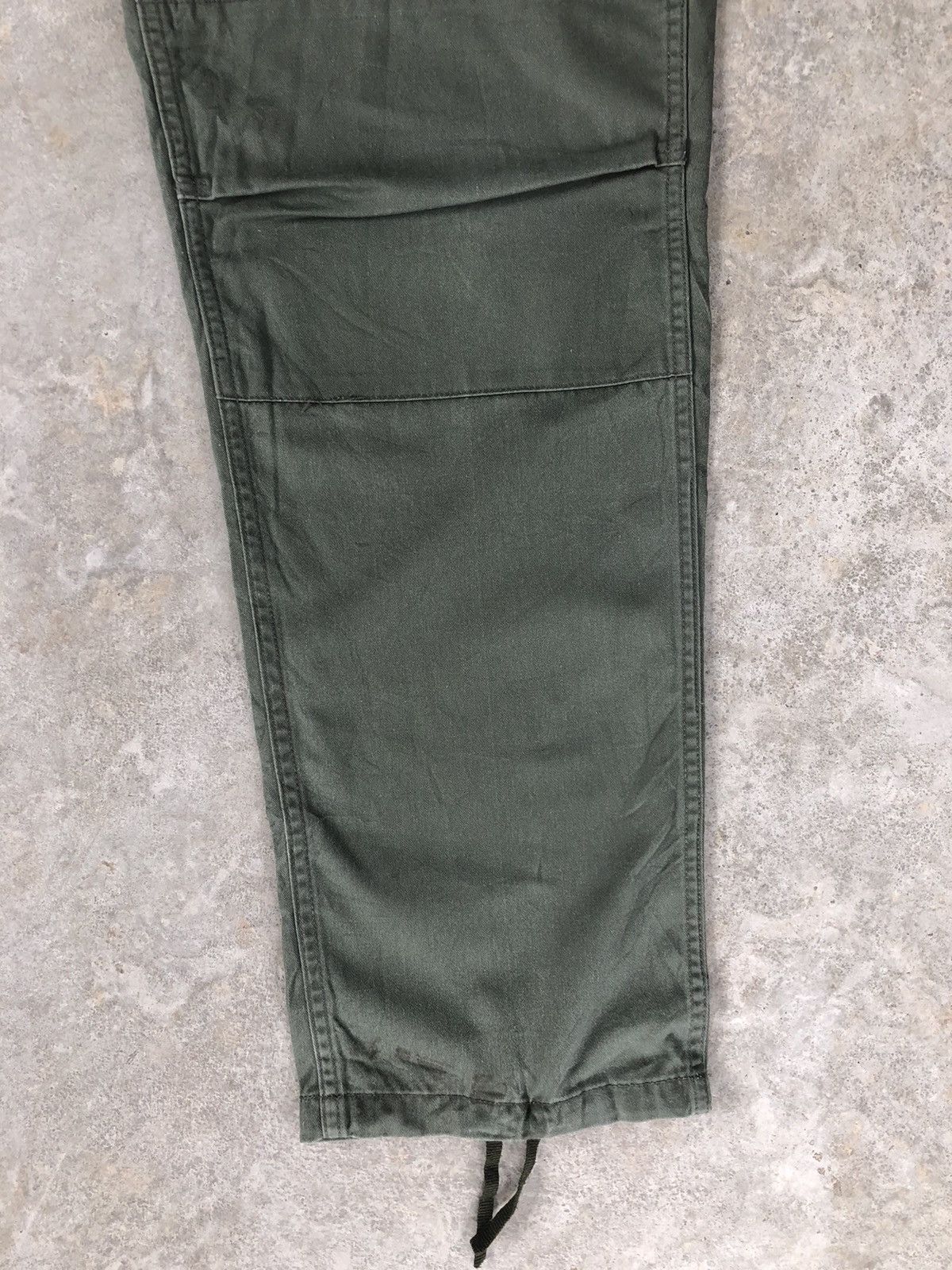 Vintage Vintage Army Cargo Pants Tactical Multi Pocket Size US 32 / EU 48 - 5 Thumbnail
