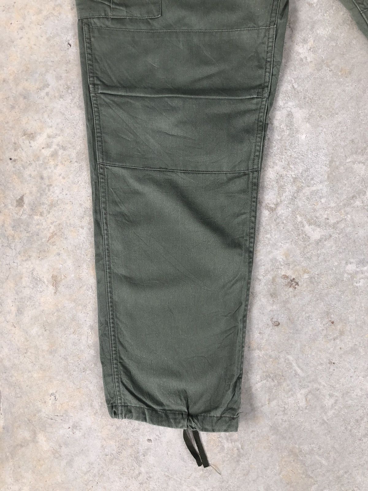 Vintage Vintage Army Cargo Pants Tactical Multi Pocket Size US 32 / EU 48 - 4 Thumbnail