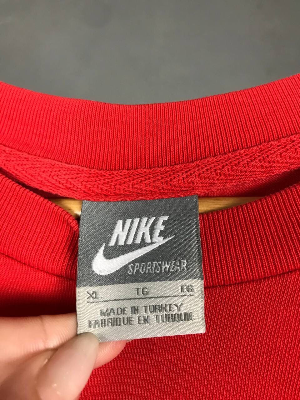 Nike × Vintage Nike swoosh streetwear vintage red tee Size US XL / EU 56 / 4 - 6 Thumbnail