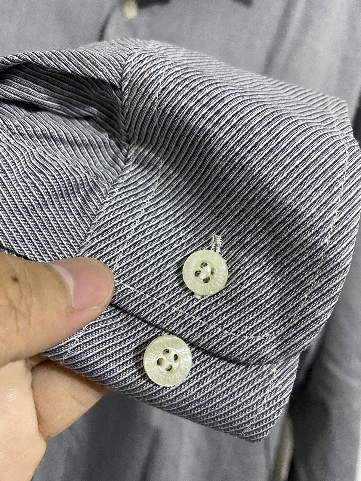 Vintage Yves Saint Laurent Pour Homme Vintage YSL Shirt Size US XL / EU 56 / 4 - 5 Thumbnail