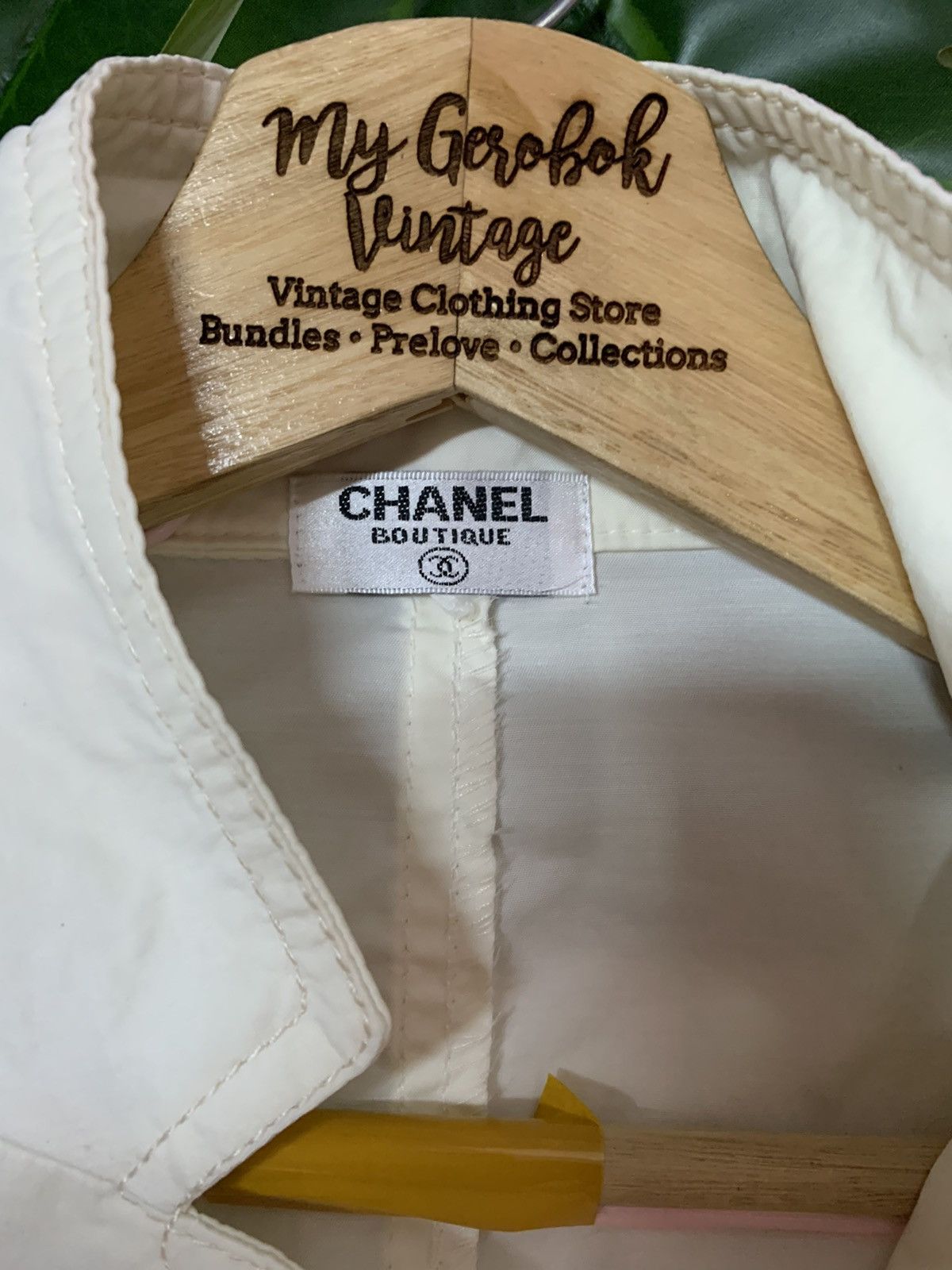 Chanel × Vintage 🔥STEAL🔥 Jacket Chanel Boutique For Women Size 40R - 7 Thumbnail