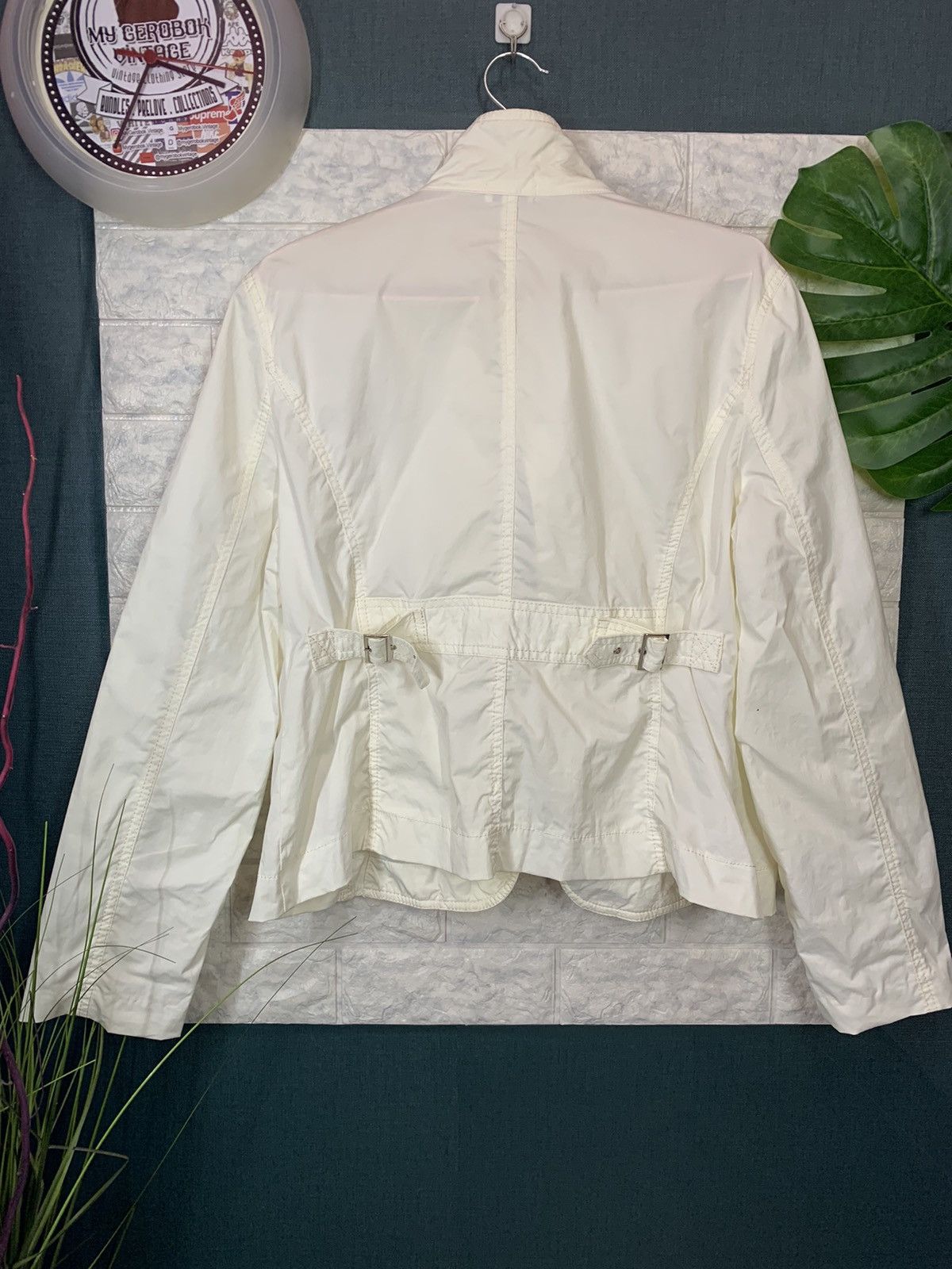 Chanel × Vintage 🔥STEAL🔥 Jacket Chanel Boutique For Women Size 40R - 5 Thumbnail