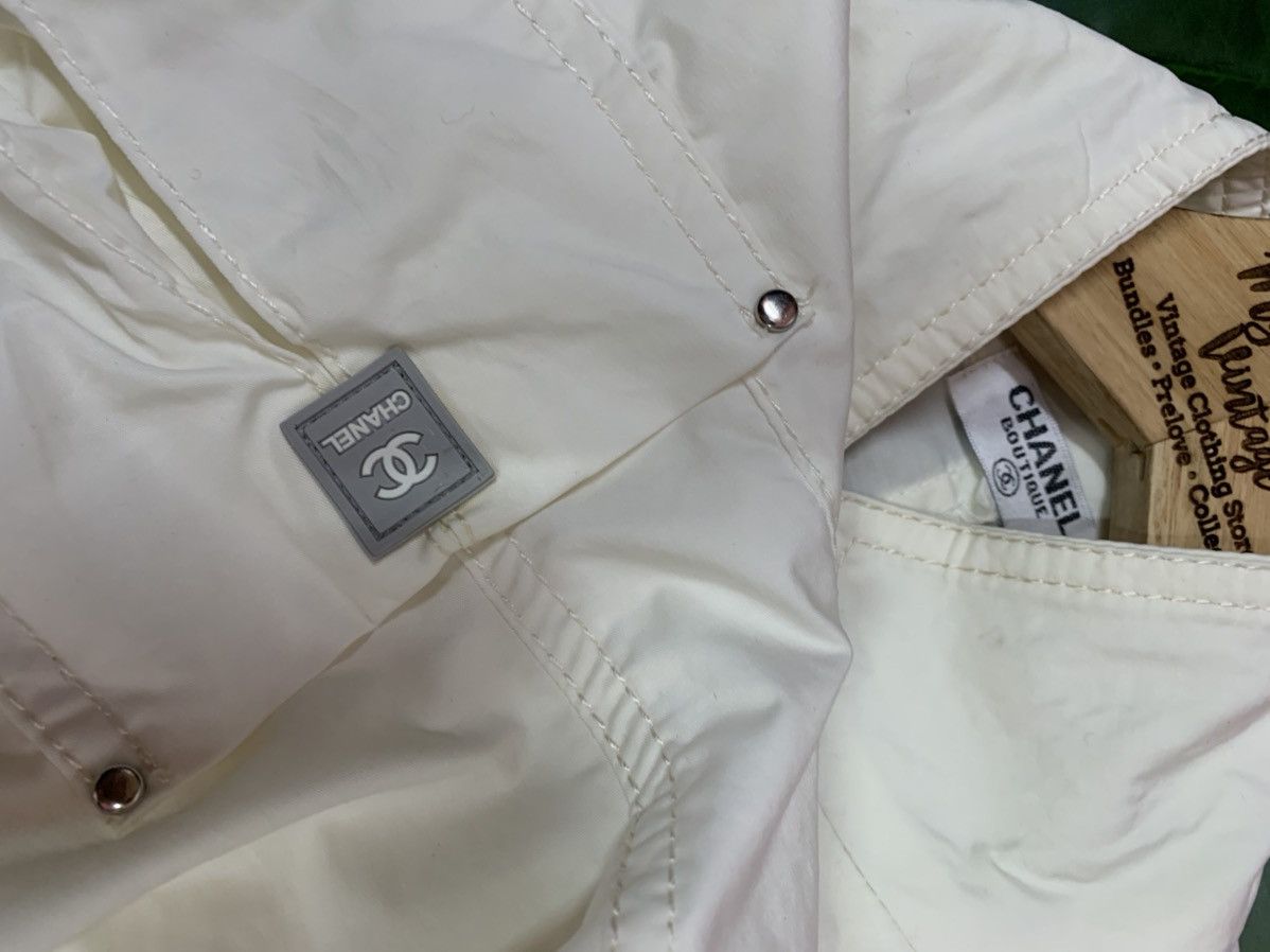 Chanel × Vintage 🔥STEAL🔥 Jacket Chanel Boutique For Women Size 40R - 8 Thumbnail