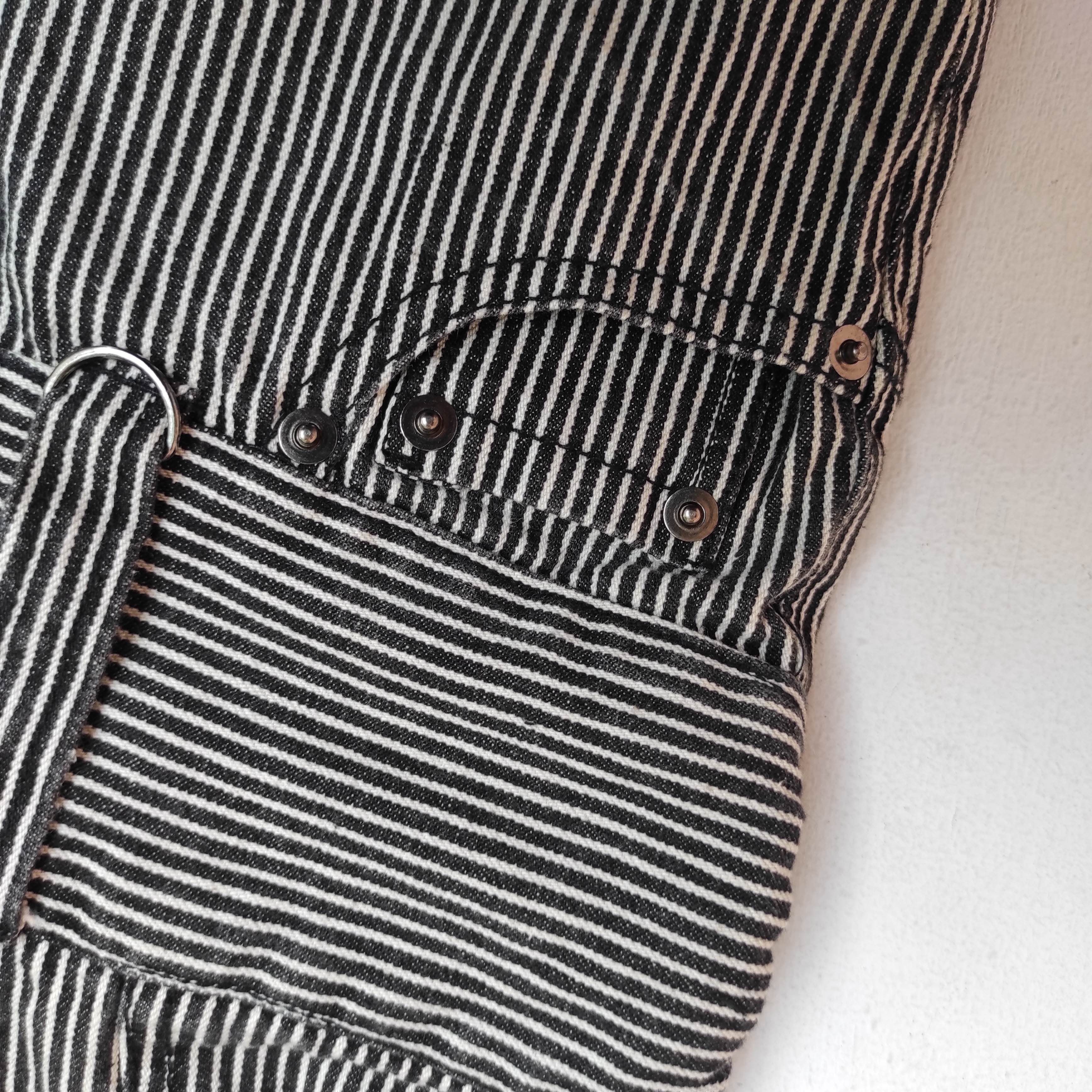 Japanese Brand Vintage Dig Deep Overall Jumpsuit Hickory Stripe Denim Size US 28 / EU 44 - 6 Thumbnail