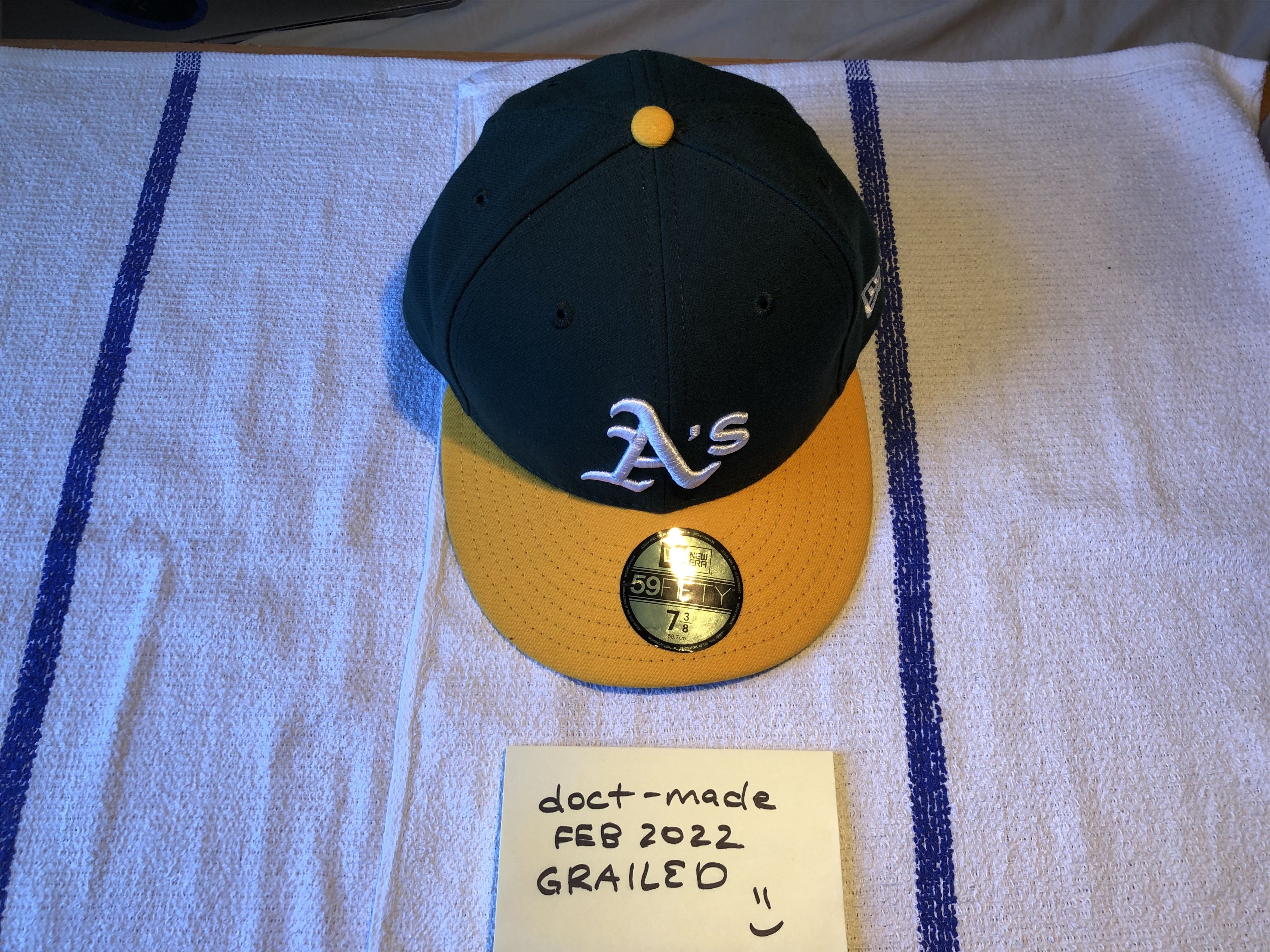 New Era Oakland Athletics New Era Fitted Cap - 7 3/8 Size ONE SIZE - 1 Thumbnail