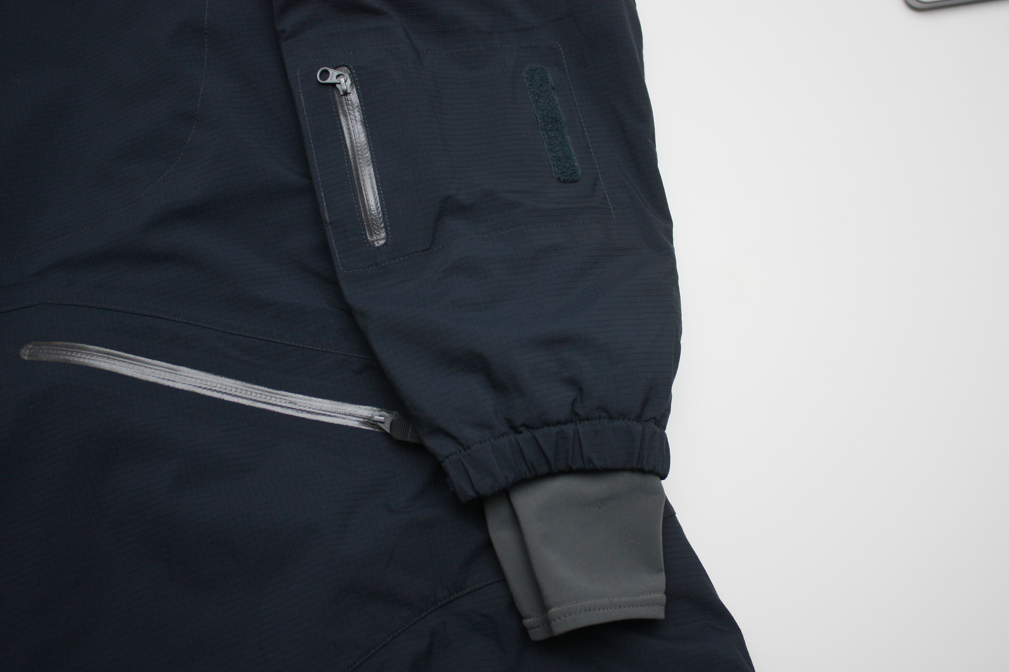 Montbell Montbell Navy Membrana Jacket Outdoor Hiking Size US M / EU 48-50 / 2 - 8 Thumbnail
