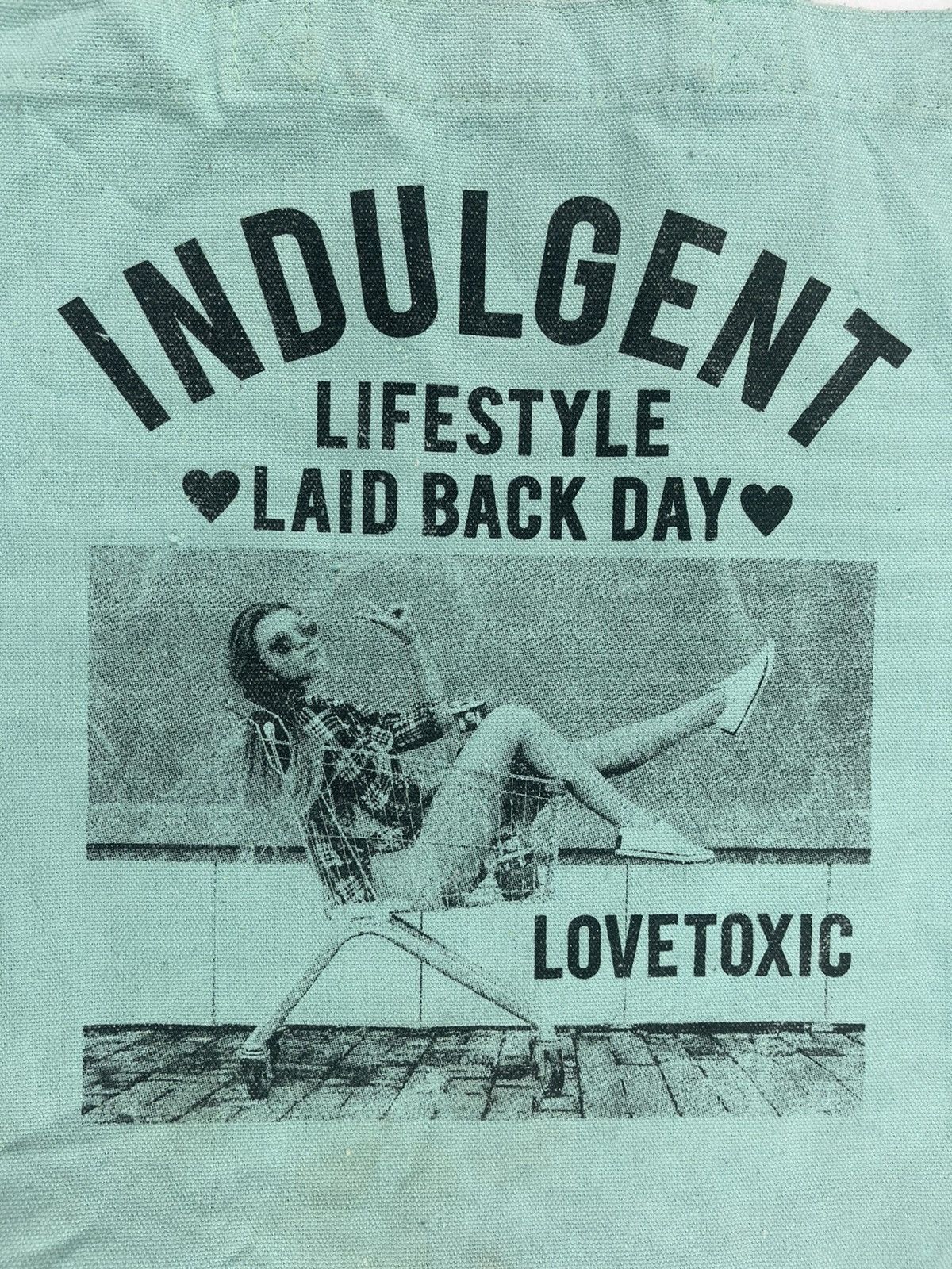 Japanese Brand Love Toxic Tote Bag Size ONE SIZE - 2 Thumbnail
