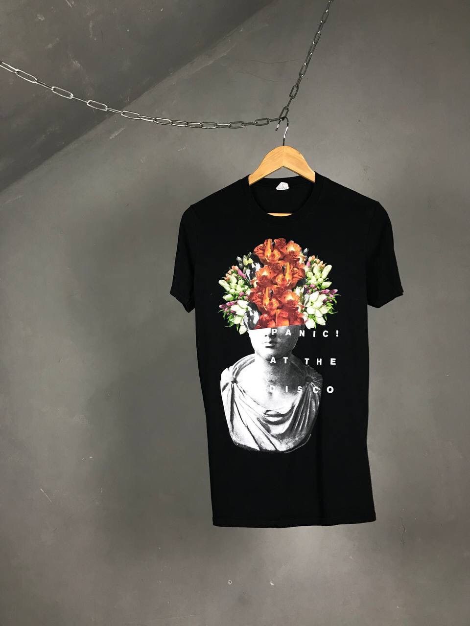 Band Tees Panic at the disco vintage rock band tee Size US S / EU 44-46 / 1 - 1 Thumbnail