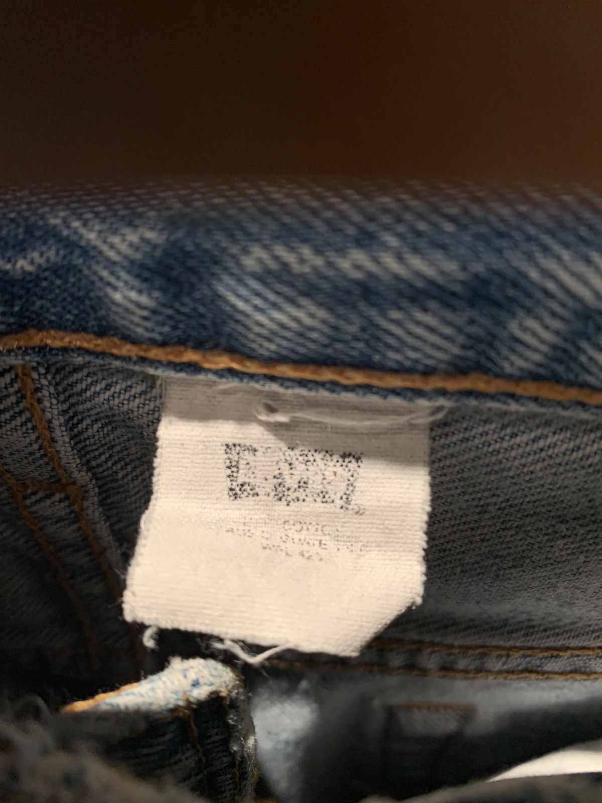 Levi's *RARE* Vintage Levi’s 501 XX Distressed Denim Jeans Size US 33 - 8 Thumbnail
