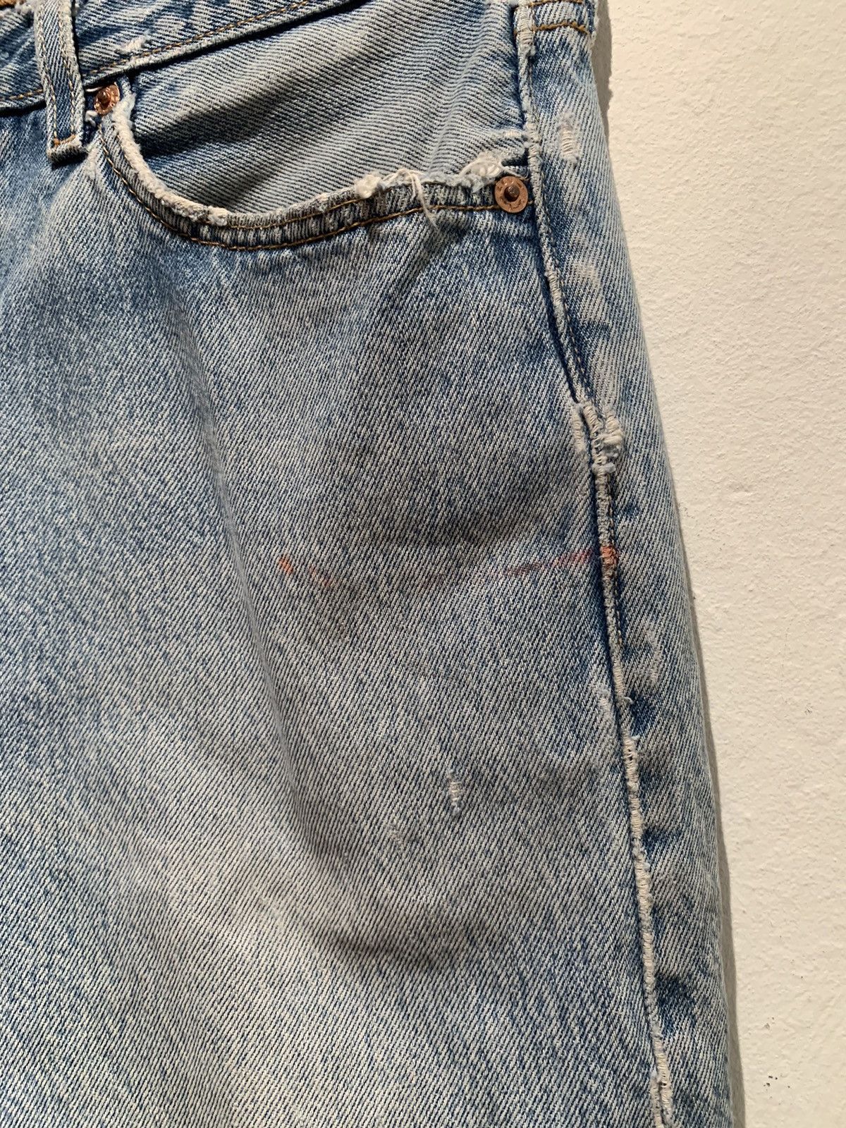 Levi's *RARE* Vintage Levi’s 501 XX Distressed Denim Jeans Size US 33 - 7 Thumbnail