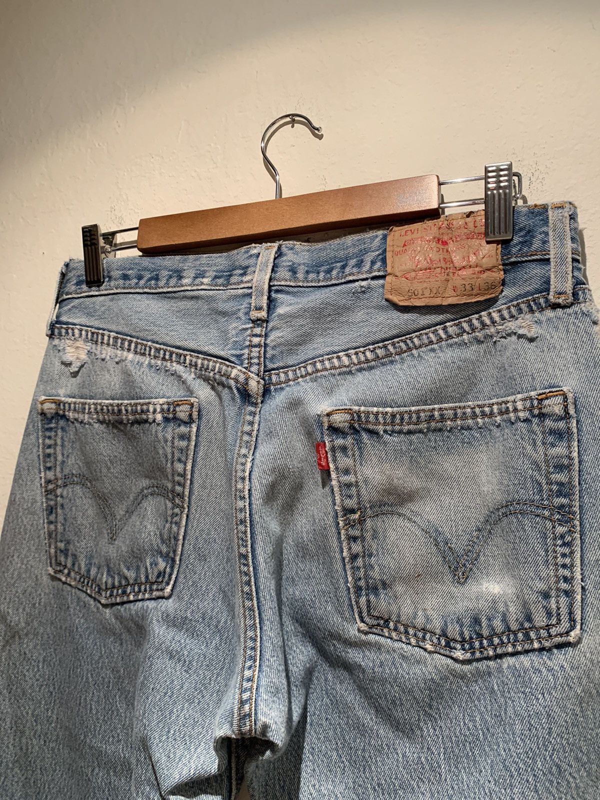 Levi's *RARE* Vintage Levi’s 501 XX Distressed Denim Jeans Size US 33 - 4 Thumbnail