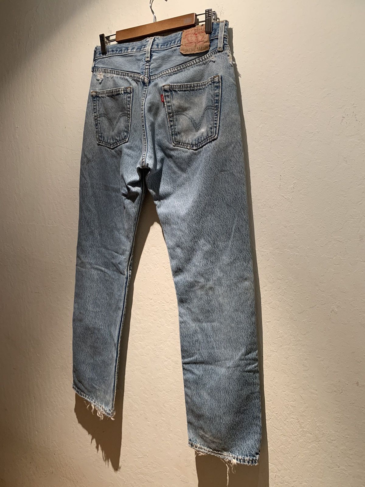 Levi's *RARE* Vintage Levi’s 501 XX Distressed Denim Jeans Size US 33 - 2 Thumbnail