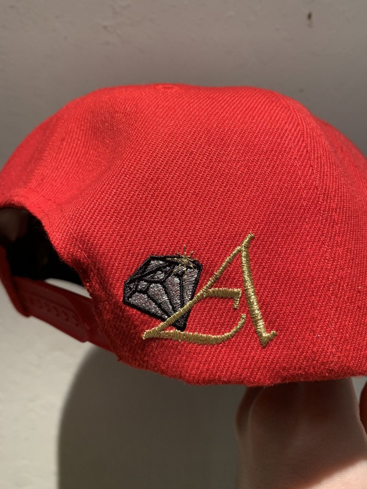 Designer × Jewelry *RARE* Avianne & Co. Elliante Jewelry Embroidered Snap Hat Size ONE SIZE - 2 Thumbnail