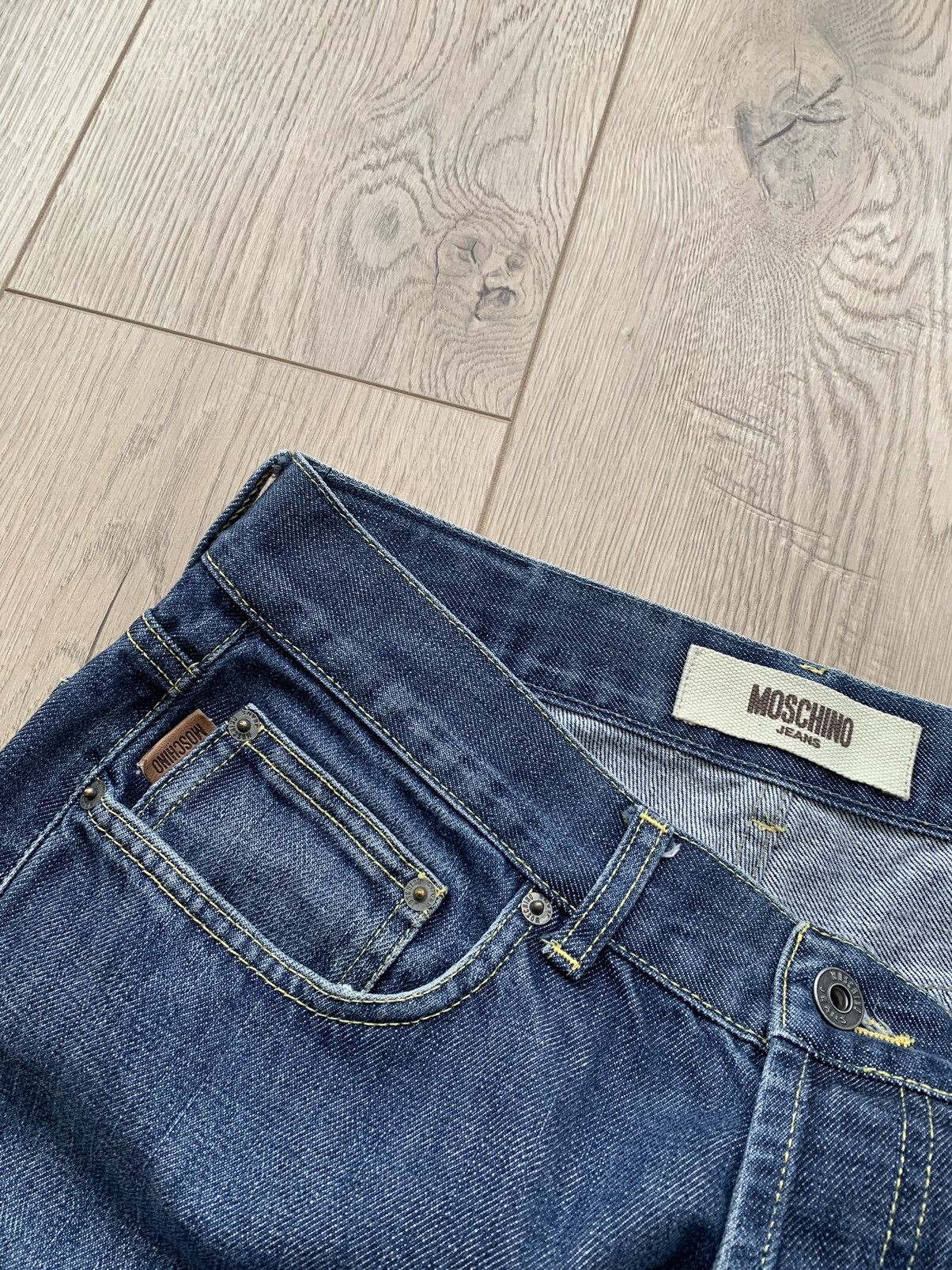 Moschino Vintage Moschino dissetressed denim jeans Size US 32 / EU 48 - 12 Thumbnail