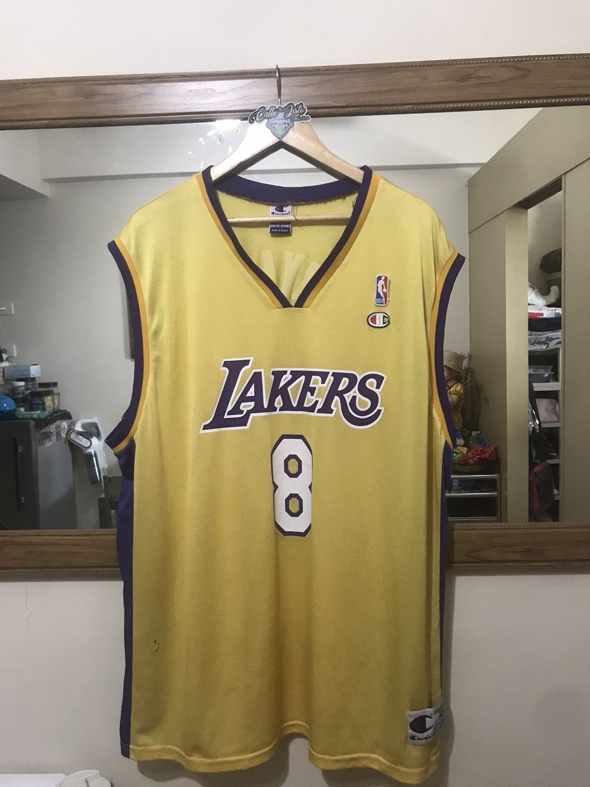 Kobe Bryant good vintage Champion jersey 8