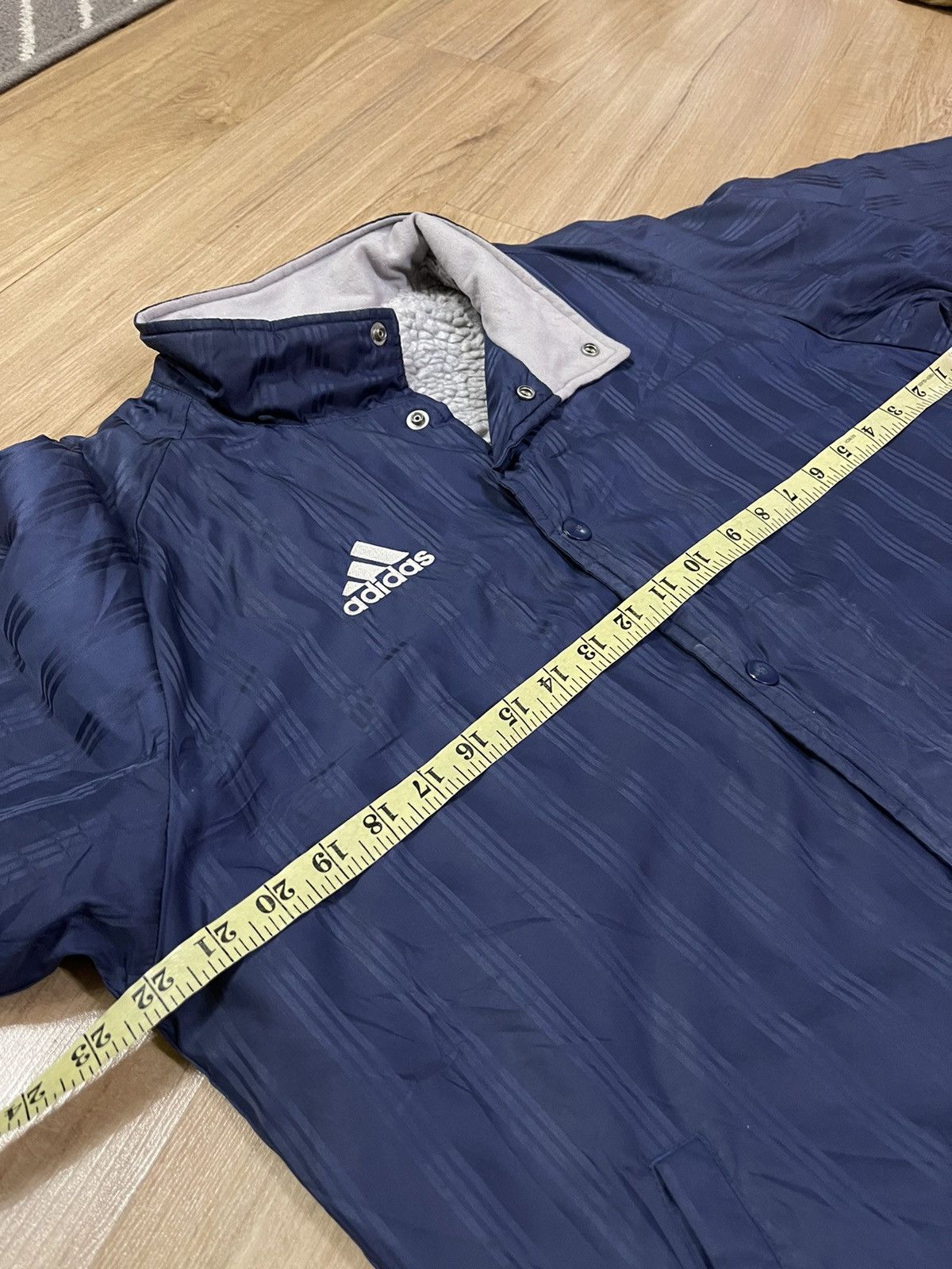 Vintage Adidas white tag big embroidery logo parka jacket