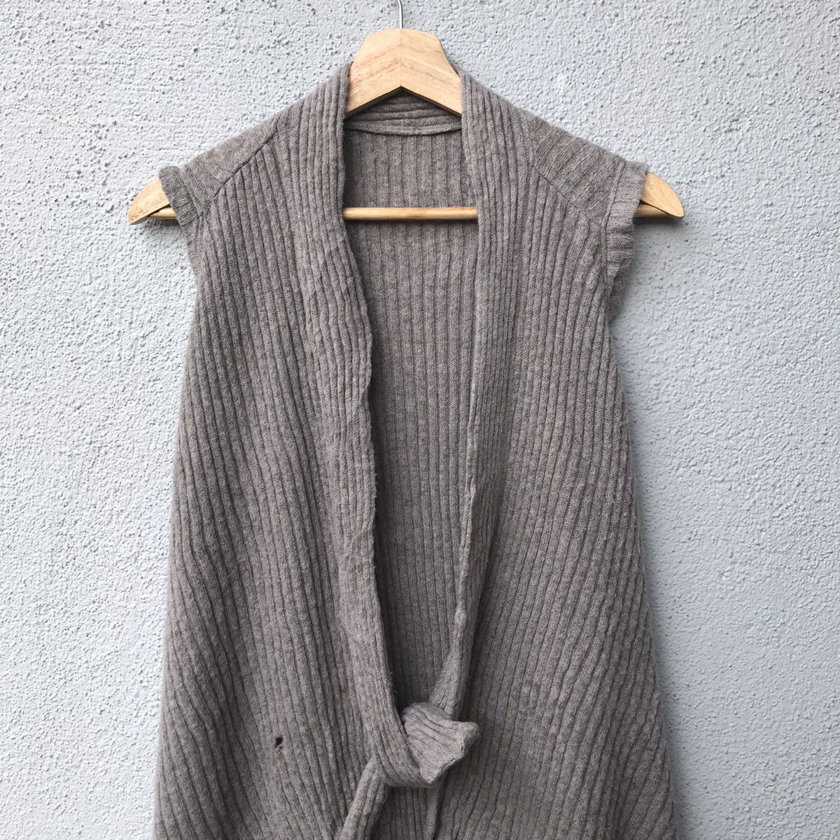 Aran Isles Knitwear × Homespun Knitwear × Vintage Vintage Art Themes Sleeveless Waterfall Knit Cardigan Size US S / EU 44-46 / 1 - 2 Thumbnail