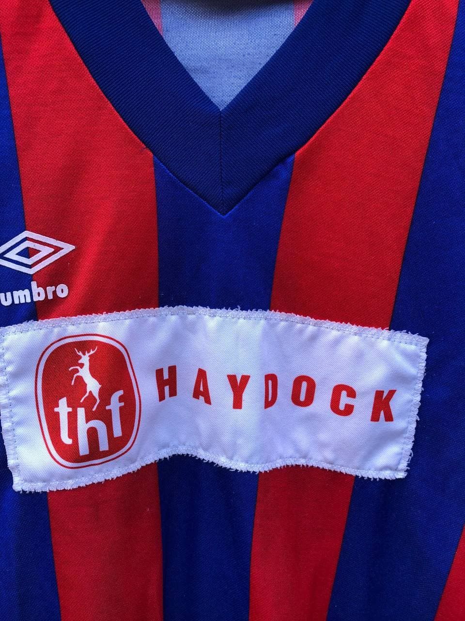 Umbro VINTAGE 80s HAYDOCK UMBRO FOOTBALL SOCCER SHIRT JERSEY Size US M / EU 48-50 / 2 - 4 Thumbnail