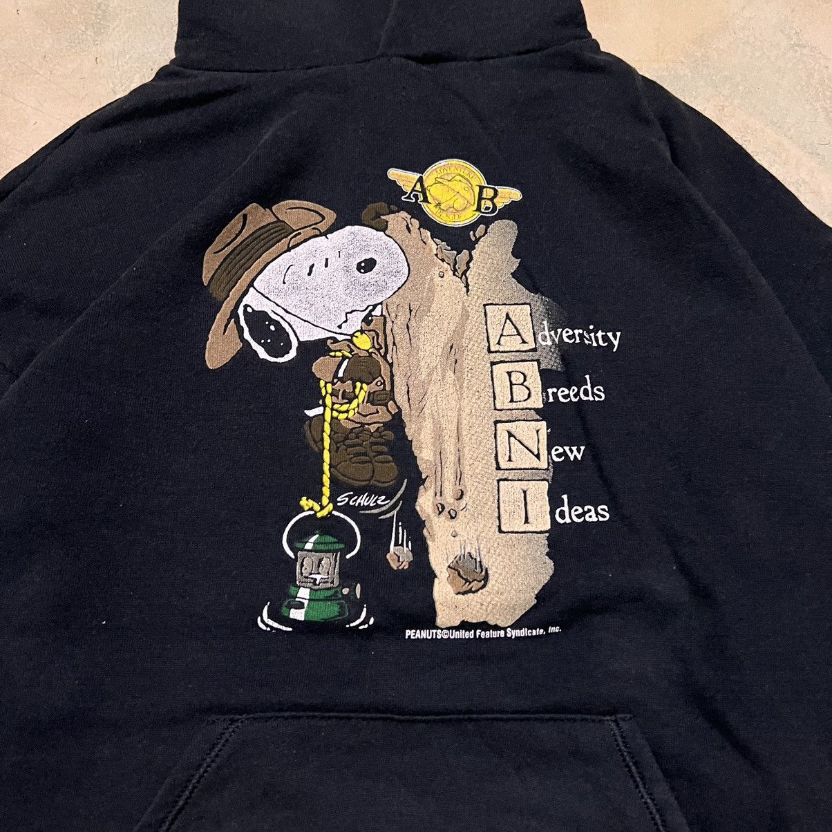 Peanuts Vintage Peanuts Snoopy Cartoon Big Logo Hoodie Size US L / EU 52-54 / 3 - 2 Thumbnail