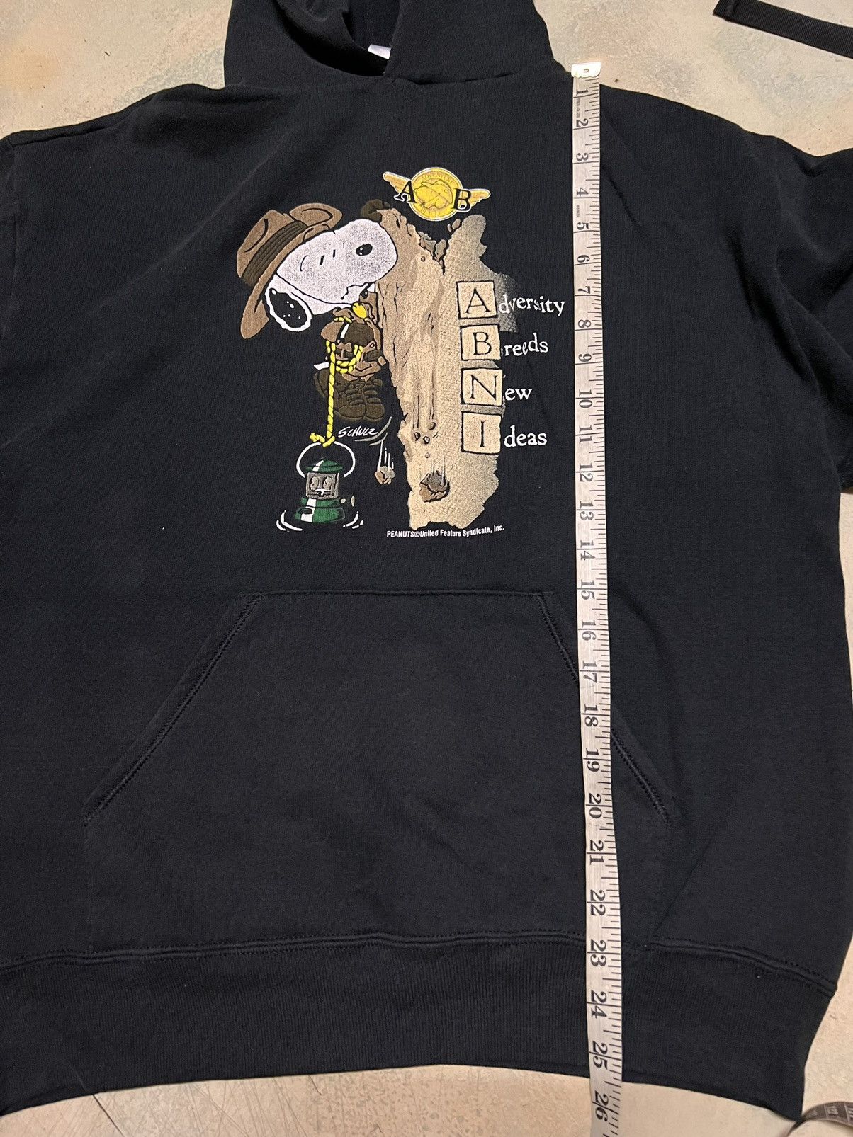 Peanuts Vintage Peanuts Snoopy Cartoon Big Logo Hoodie Size US L / EU 52-54 / 3 - 8 Thumbnail