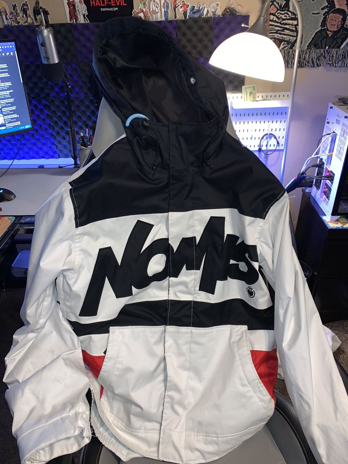 Nomis jackets best sale