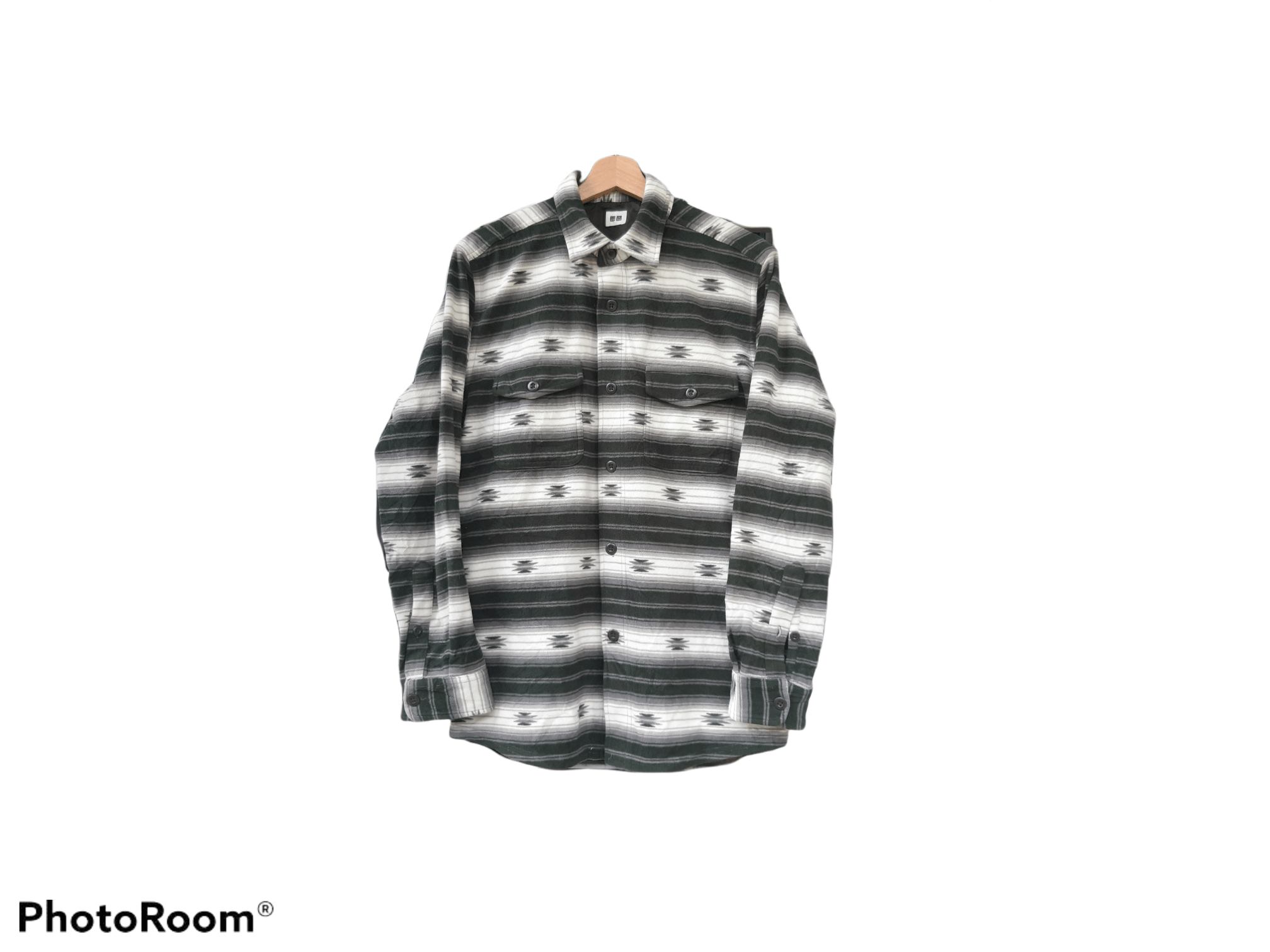 Uniqlo Rare Uniqlo Design Navajo Longsleeve Flanner Size US L / EU 52-54 / 3 - 4 Thumbnail