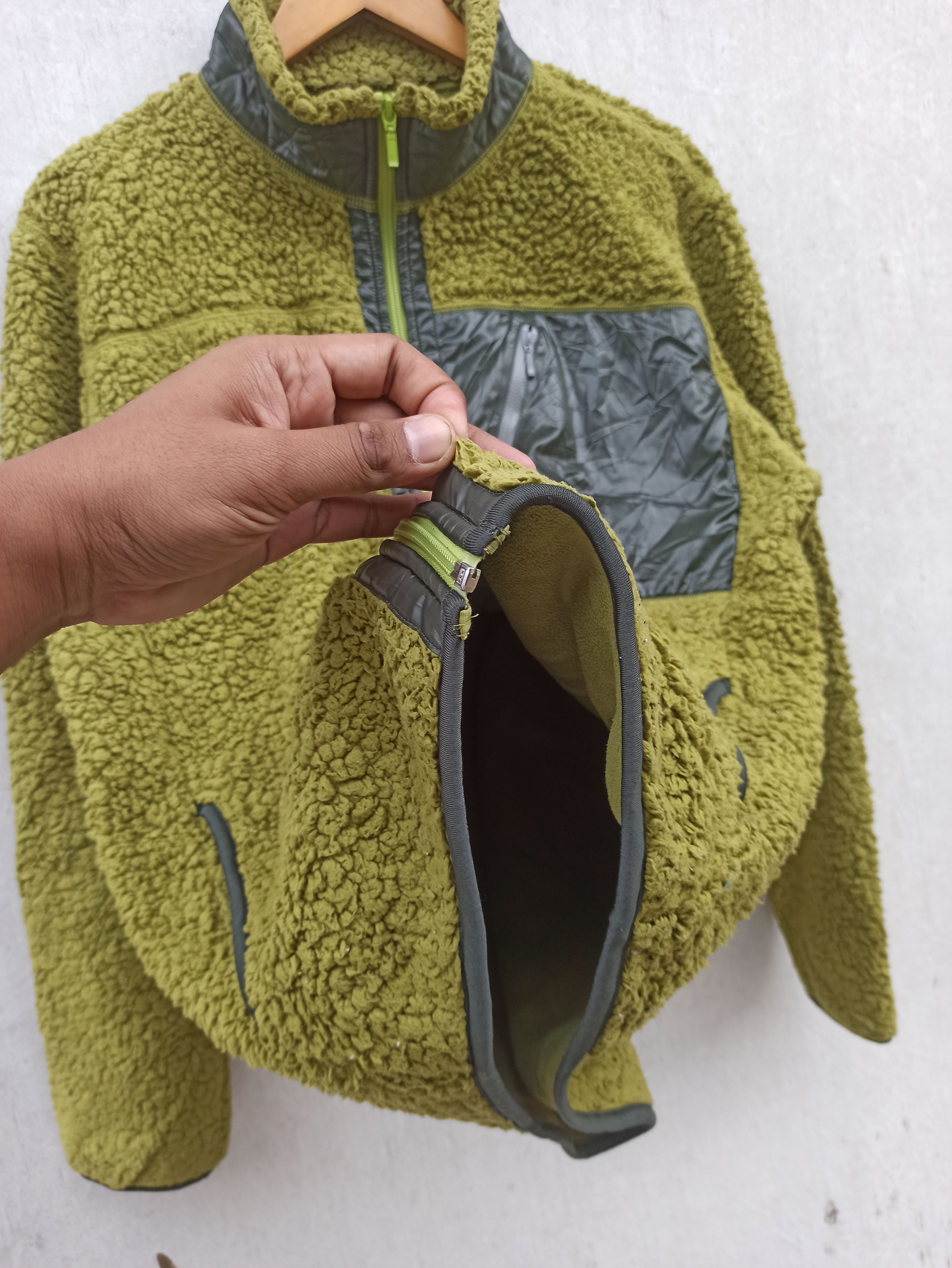 Uniqlo Japanese Brands Uniqlo Fleece Matted Patagonia Style Size US XL / EU 56 / 4 - 8 Thumbnail