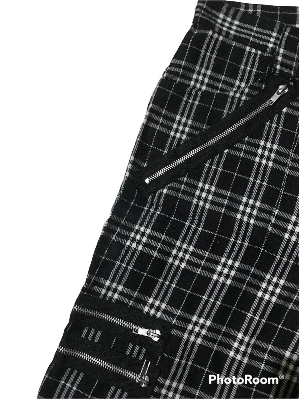 Sex Pot ReVeNGe 💥Sex Pot Revenge Punk Short Pant Size US 31 - 8 Thumbnail