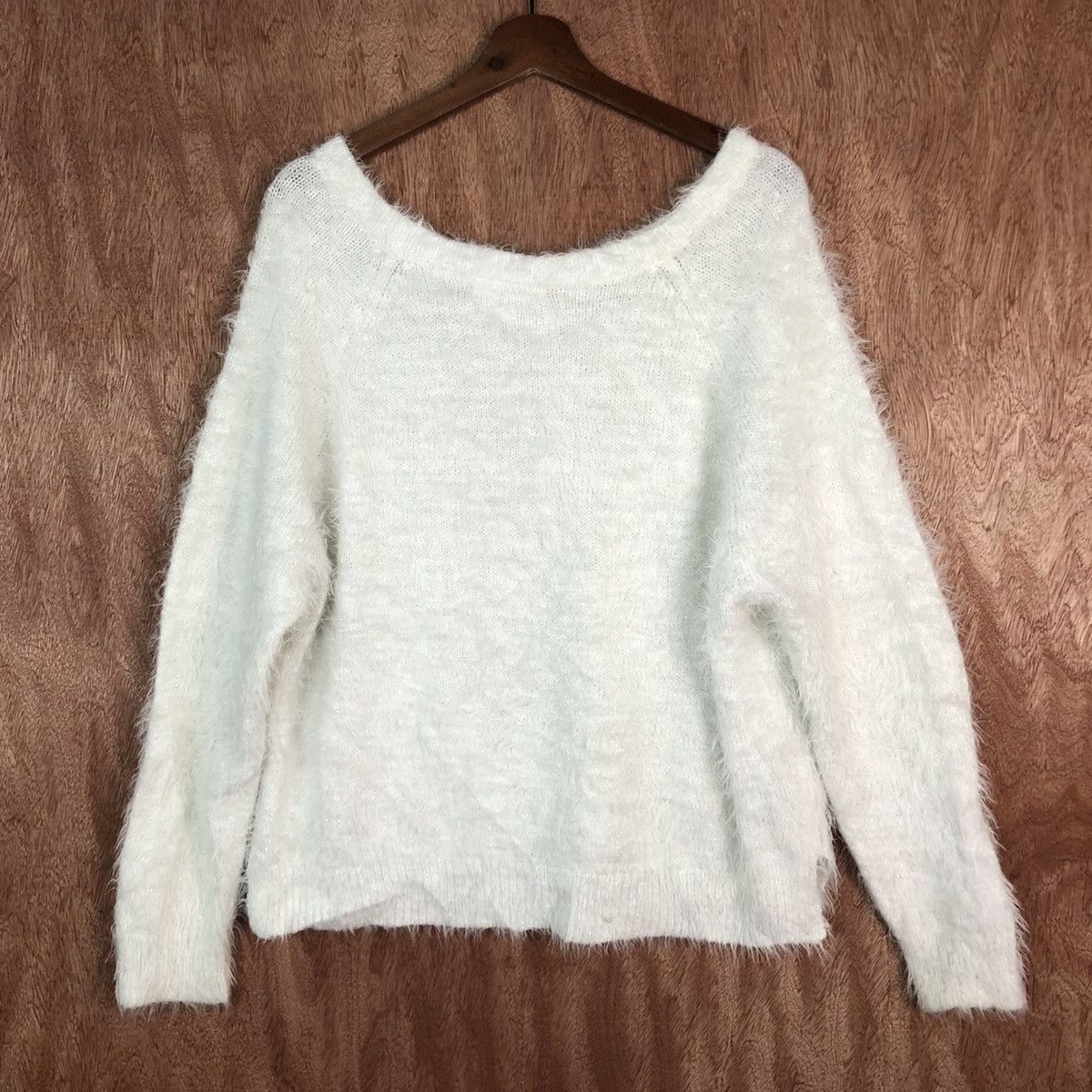 Homespun Knitwear × Japanese Brand Japan Brand White streetwear Mohair Knitwear #c413 Size US L / EU 52-54 / 3 - 9 Thumbnail