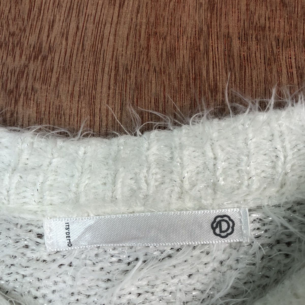 Homespun Knitwear × Japanese Brand Japan Brand White streetwear Mohair Knitwear #c413 Size US L / EU 52-54 / 3 - 8 Thumbnail