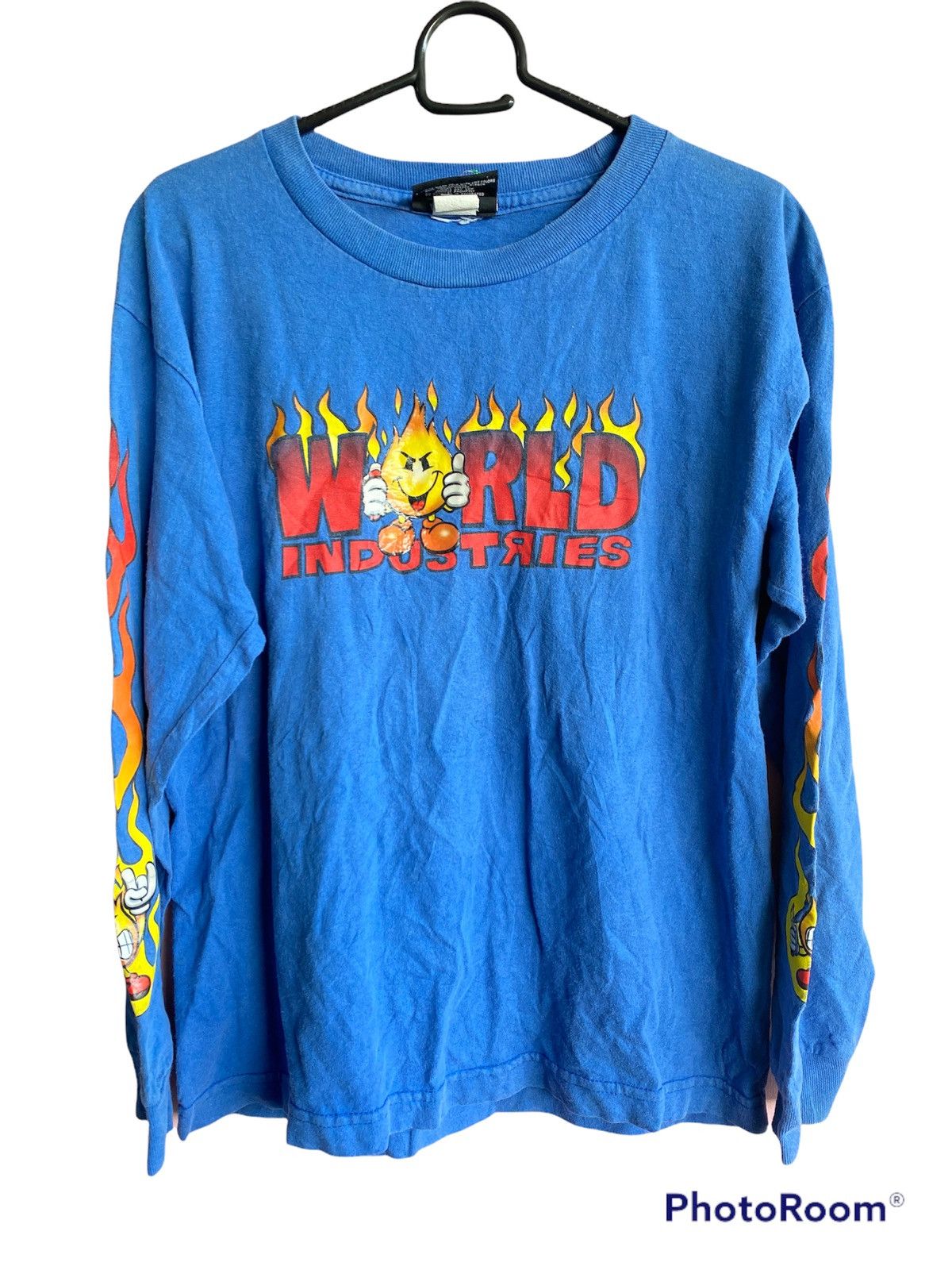 Vintage VINTAGE WORLD INDUSTRIES FLAME SHIRT Size US S / EU 44-46 / 1 - 1 Thumbnail