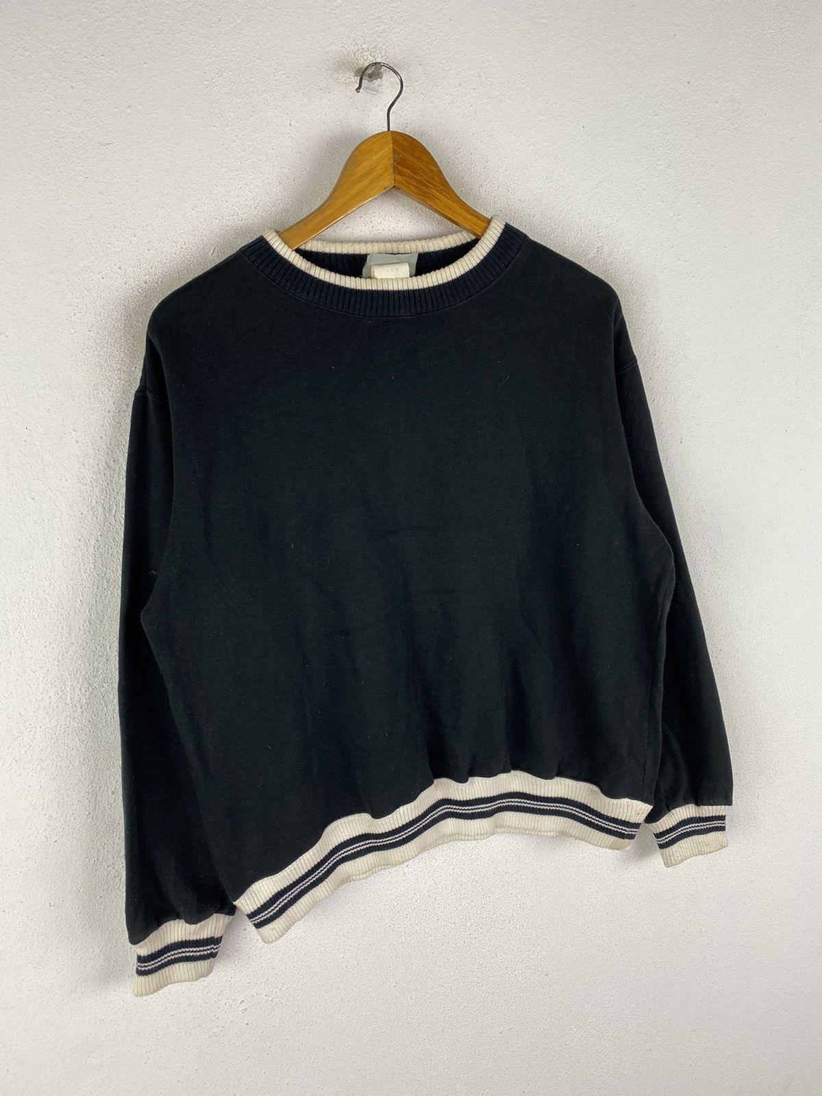 Vintage 🔥SALE🔥VINTAGE BITCH SKATEBOARD MADE IN USA SWEATSHIRT Size US L / EU 52-54 / 3 - 3 Thumbnail