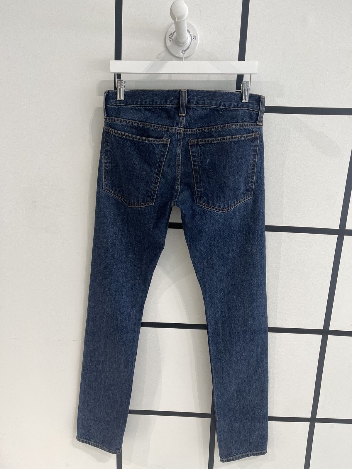Helmut Lang Helmut Lang MASC LO DRAINPIPE JEANS IN MID STONE WASH Size US 30 / EU 46 - 5 Thumbnail