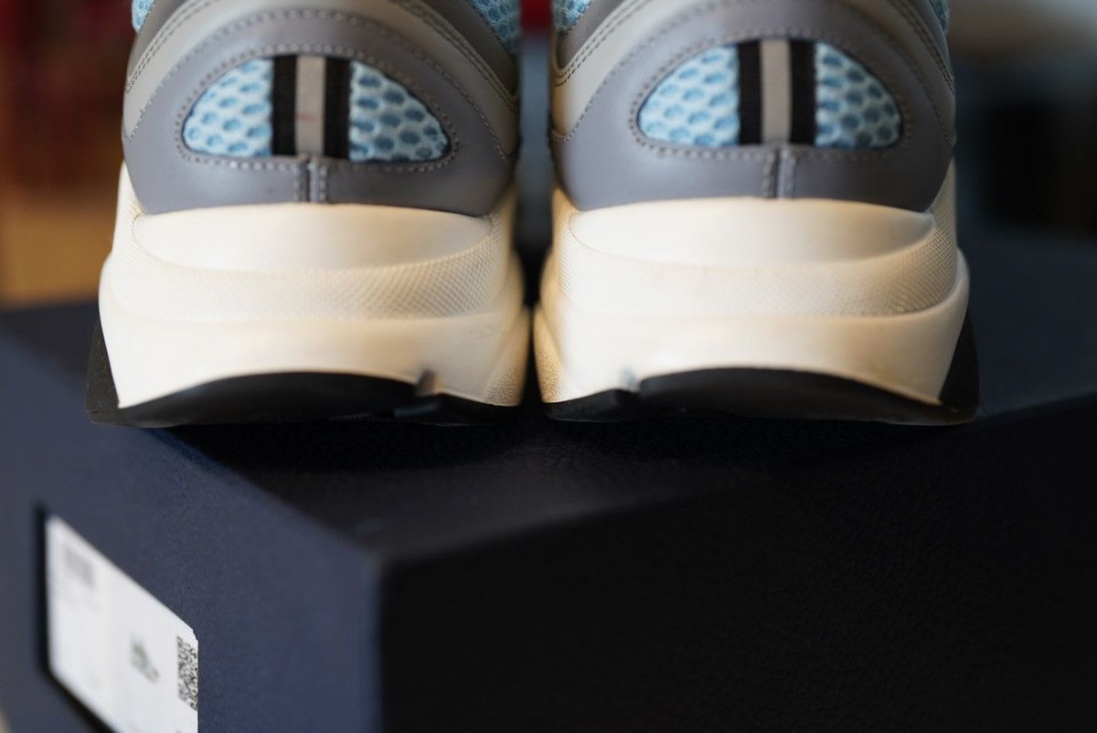 Dior Dior B22 White Blue Size US 12 / EU 45 - 12 Thumbnail