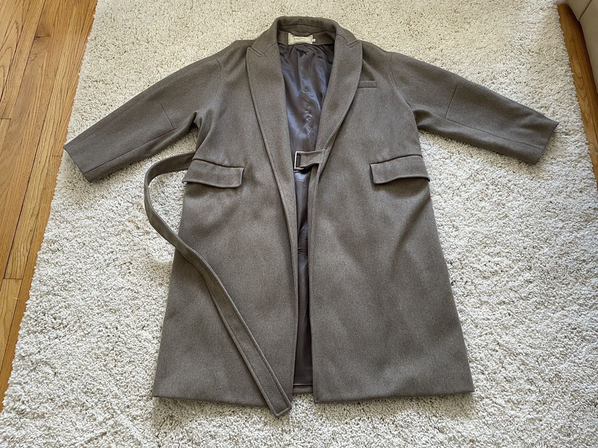 Maison Kitsune Oversized Wrap Over Coat Size US M / EU 48-50 / 2 - 1 Thumbnail