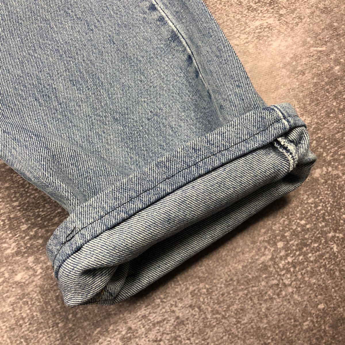 Levi's Vintage 90s Levi’s 501 Denim Jeans 32x32 Made in U.K. Size US 32 / EU 48 - 11 Thumbnail