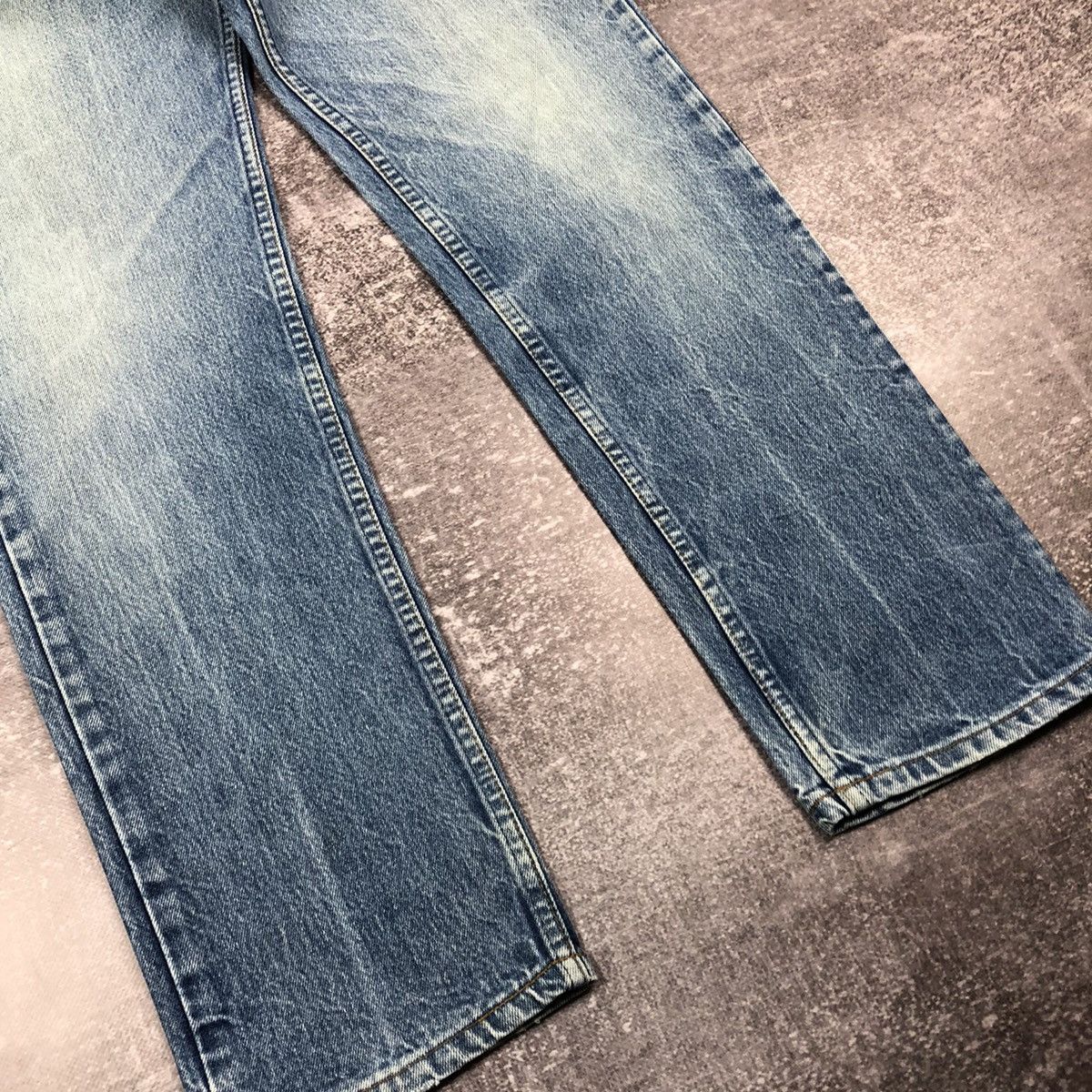 Levi's Vintage 80s Levi’s Denim Jeans Made in USA Orange tab Size US 31 - 13 Thumbnail