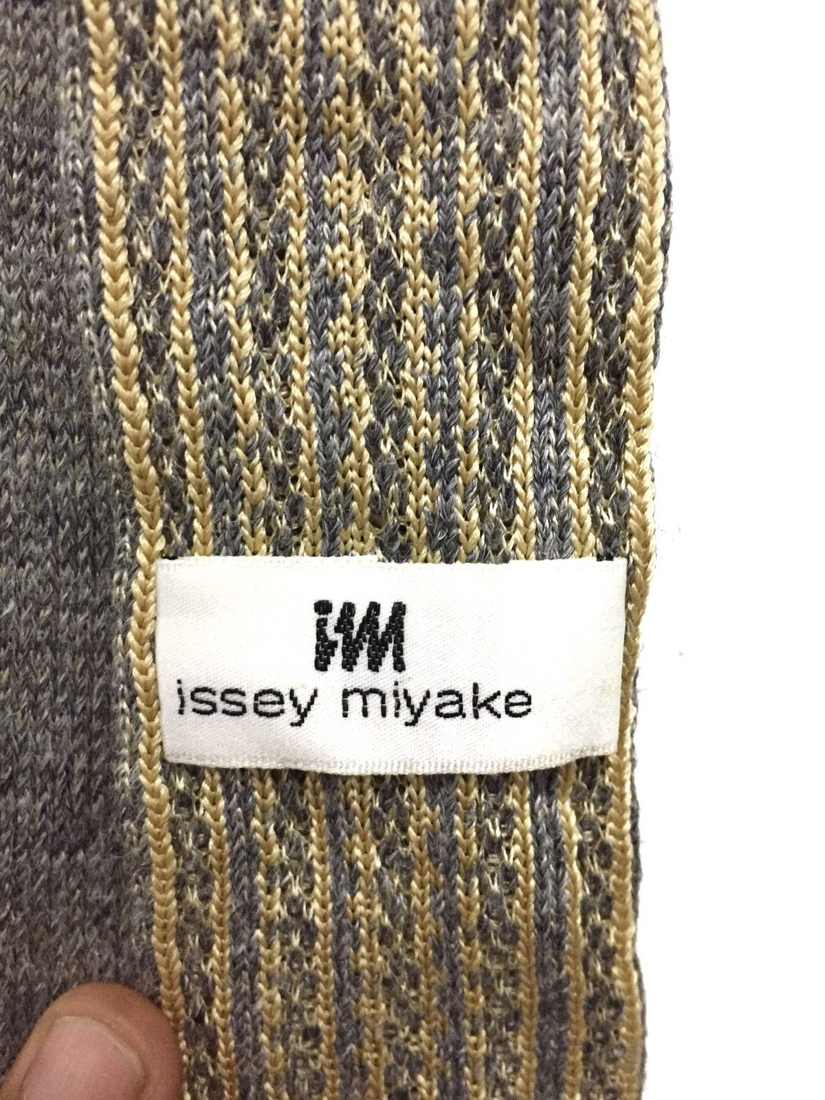 Issey Miyake Rare Issey Miyake Necktie Size ONE SIZE - 1 Thumbnail