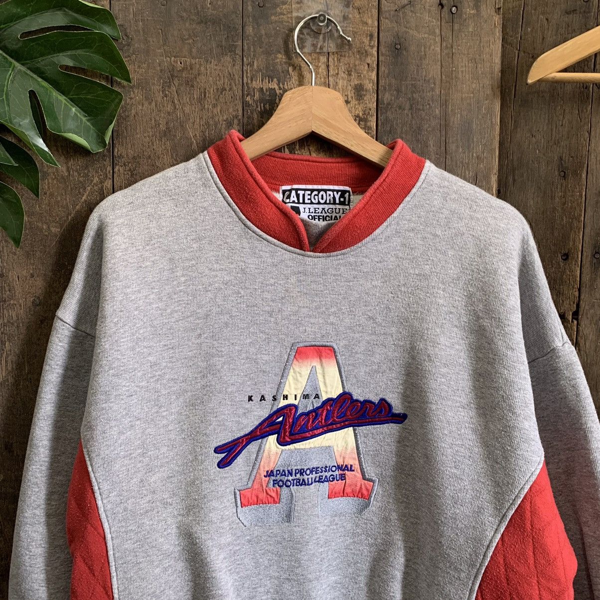 Vintage Vintage J.League Kashima Antlers Sweatshirt Size US L / EU 52-54 / 3 - 2 Thumbnail