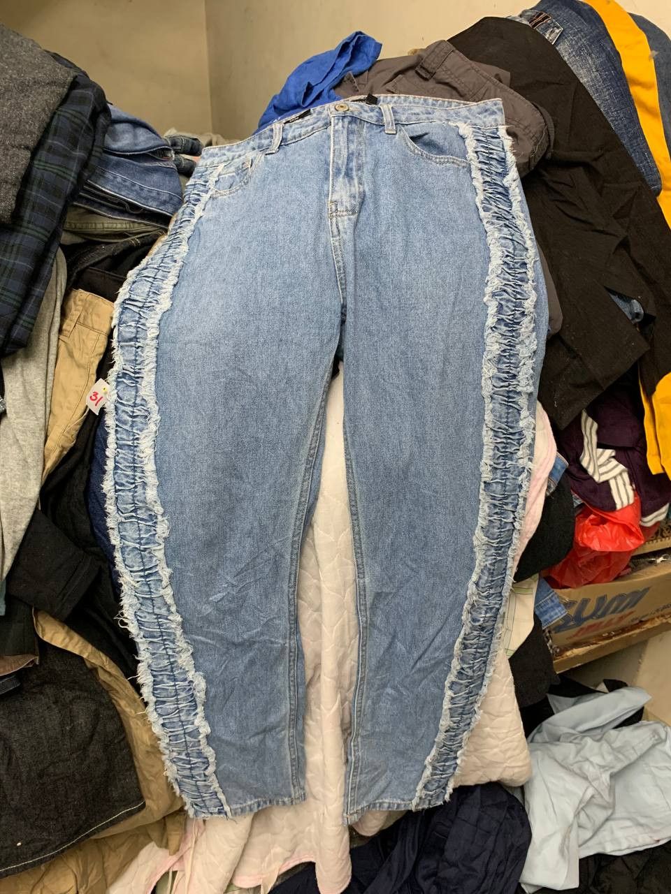 Bershka Bershka Mom Jeans Size 32" / US 10 / IT 46 - 1 Thumbnail