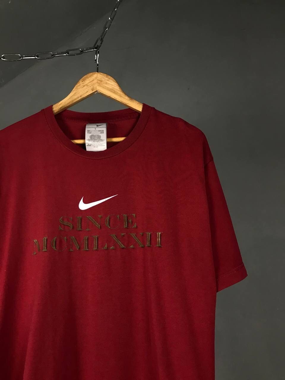 Nike × Vintage Nike swoosh streetwear vintage center logo tee Size US L / EU 52-54 / 3 - 2 Thumbnail