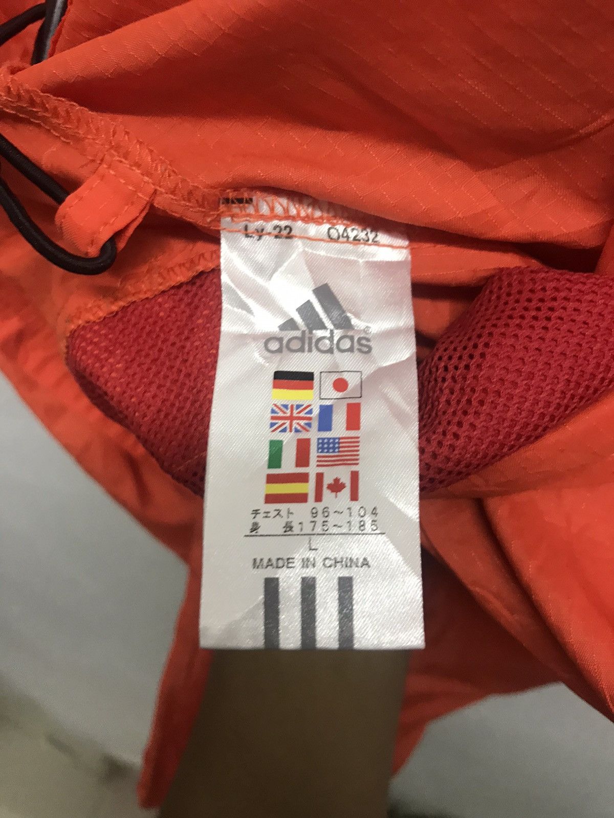 Adidas VEST ADIDAS NYLON ORANGE Size US L / EU 52-54 / 3 - 9 Thumbnail