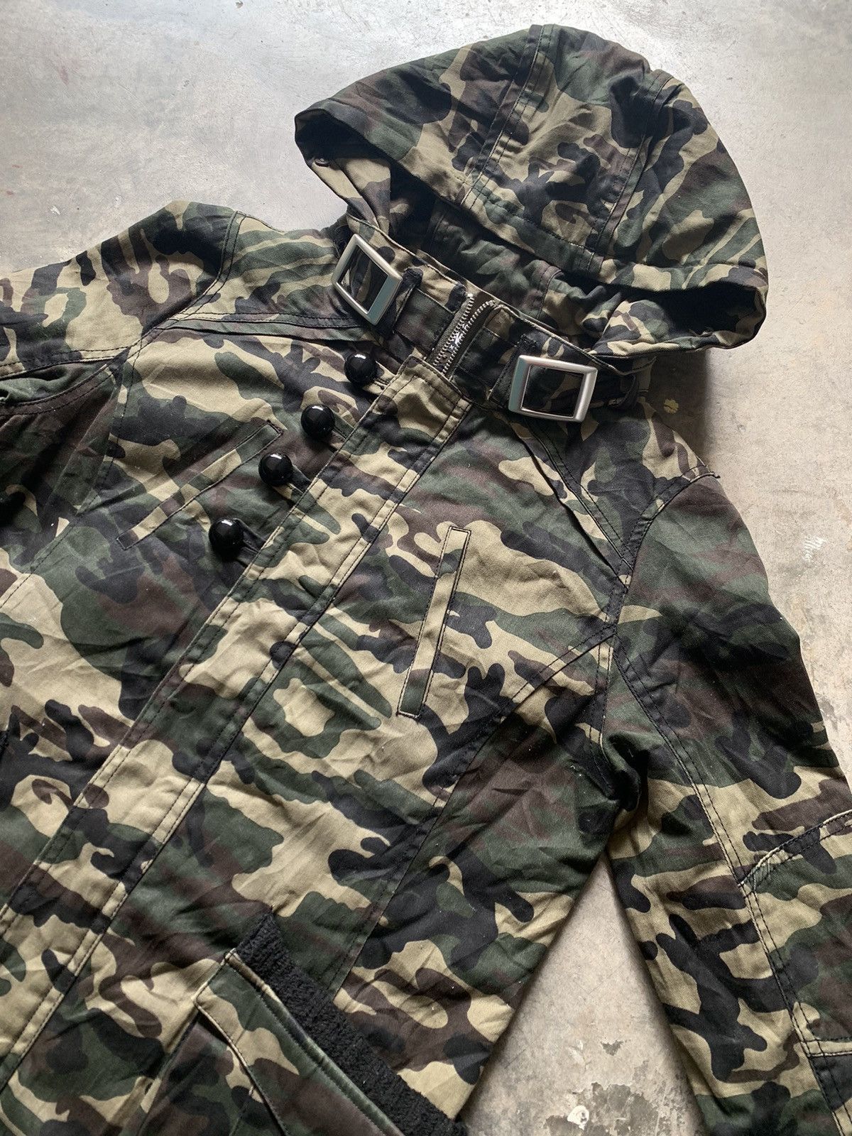 Seditionaries Maisongilfy Vindemia x Petram camo Jacket punk style Size US M / EU 48-50 / 2 - 7 Thumbnail
