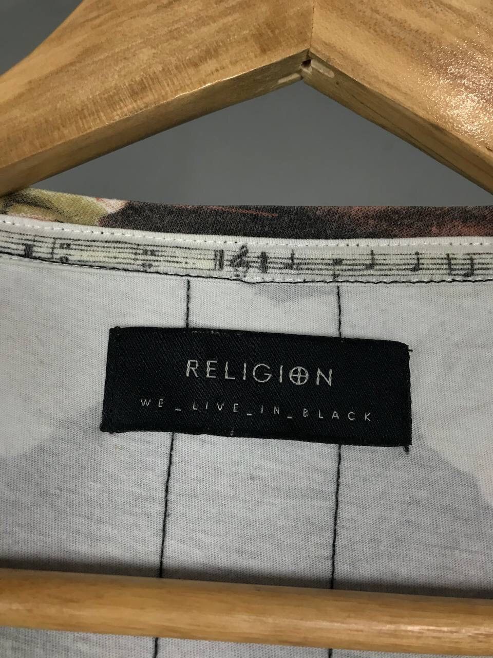 Other Religion luxury skulls skeleton overprinted tee Size US L / EU 52-54 / 3 - 9 Thumbnail