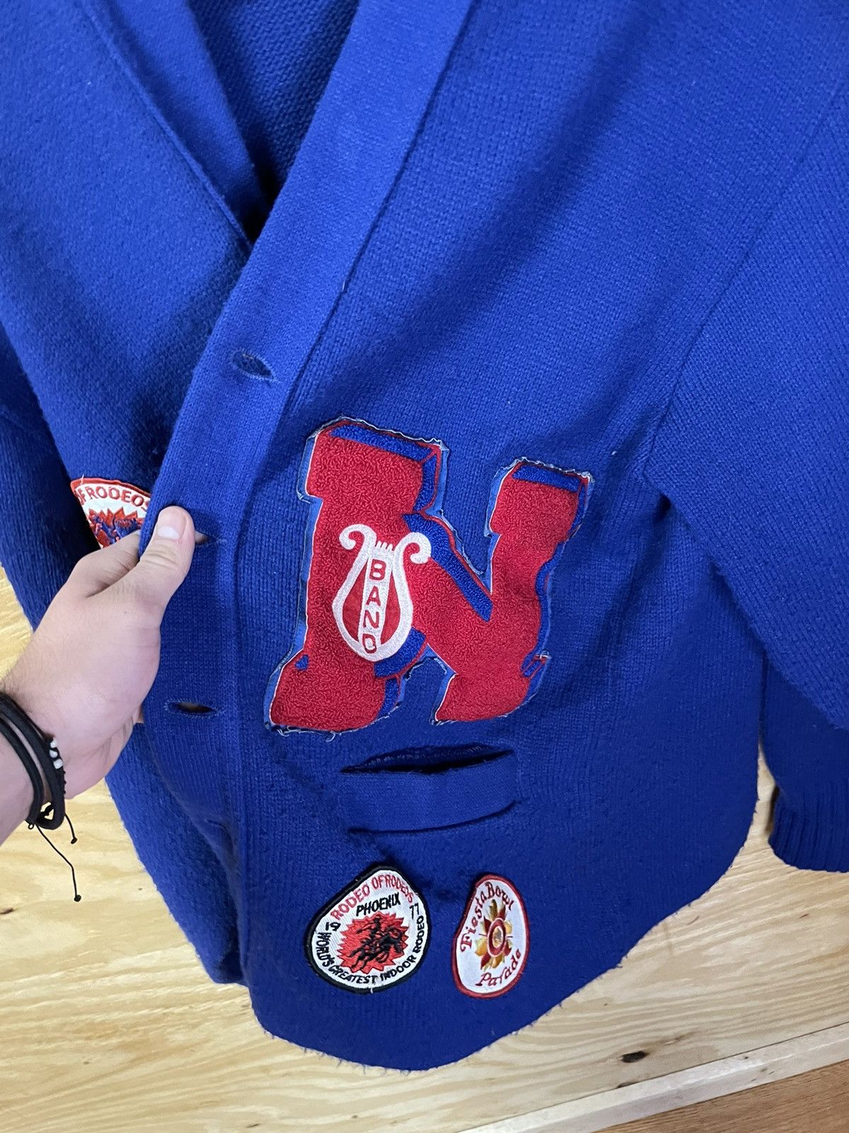 NEFF × Vintage 70s vintage cardigan ‼️read description‼️ Size US L / EU 52-54 / 3 - 7 Thumbnail
